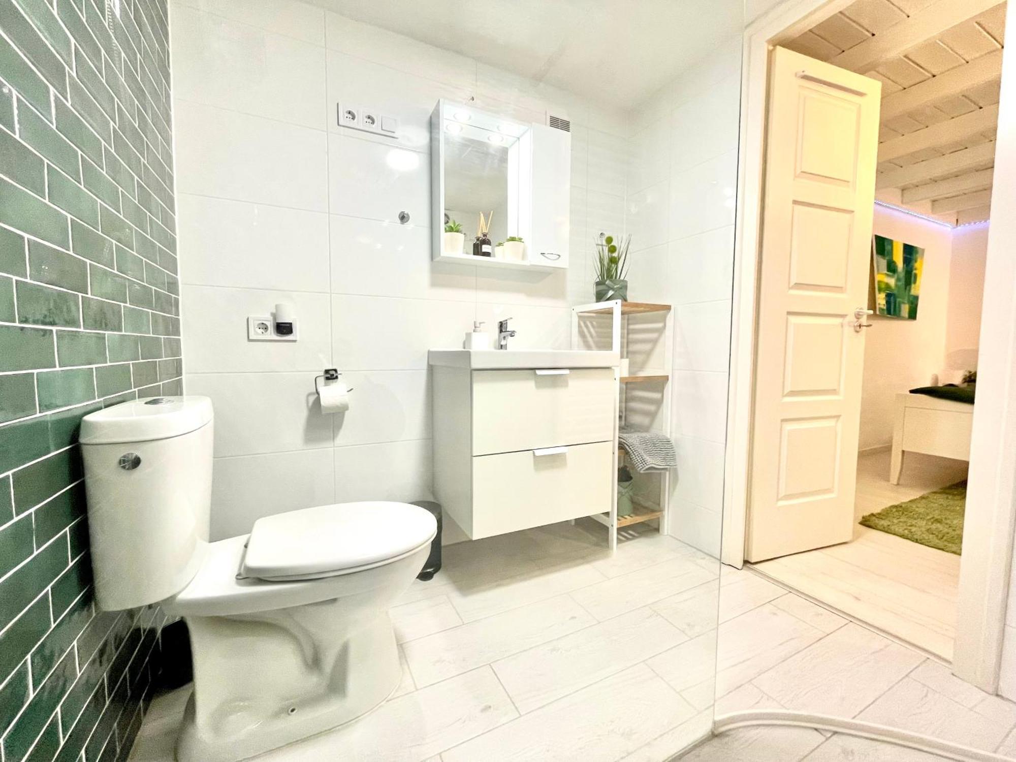 Apartman Teresian Near The Andrassy Street Free Air Conditioner Free Coffee