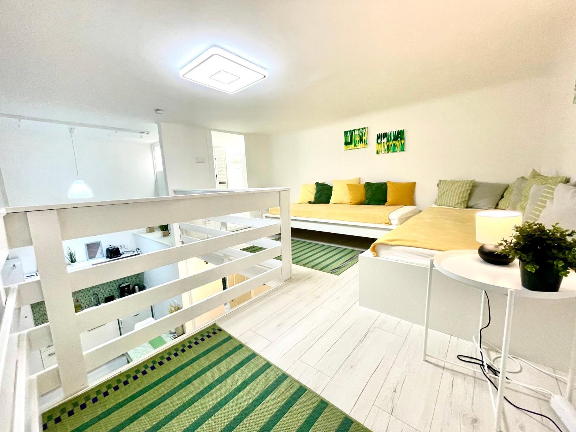 Teresian Near The Andrassy Street Free Air Conditioner Free Coffee