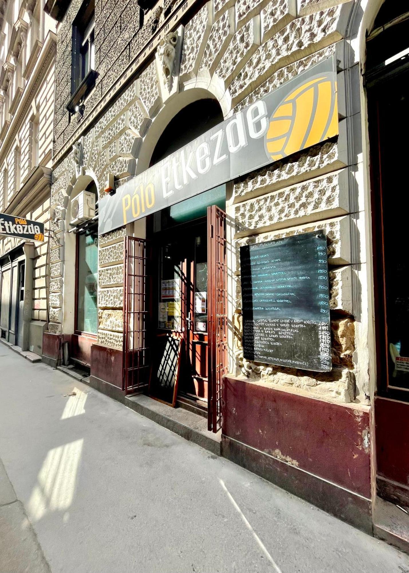 Apartman Teresian Near The Andrassy Street Free Air Conditioner Free Coffee *